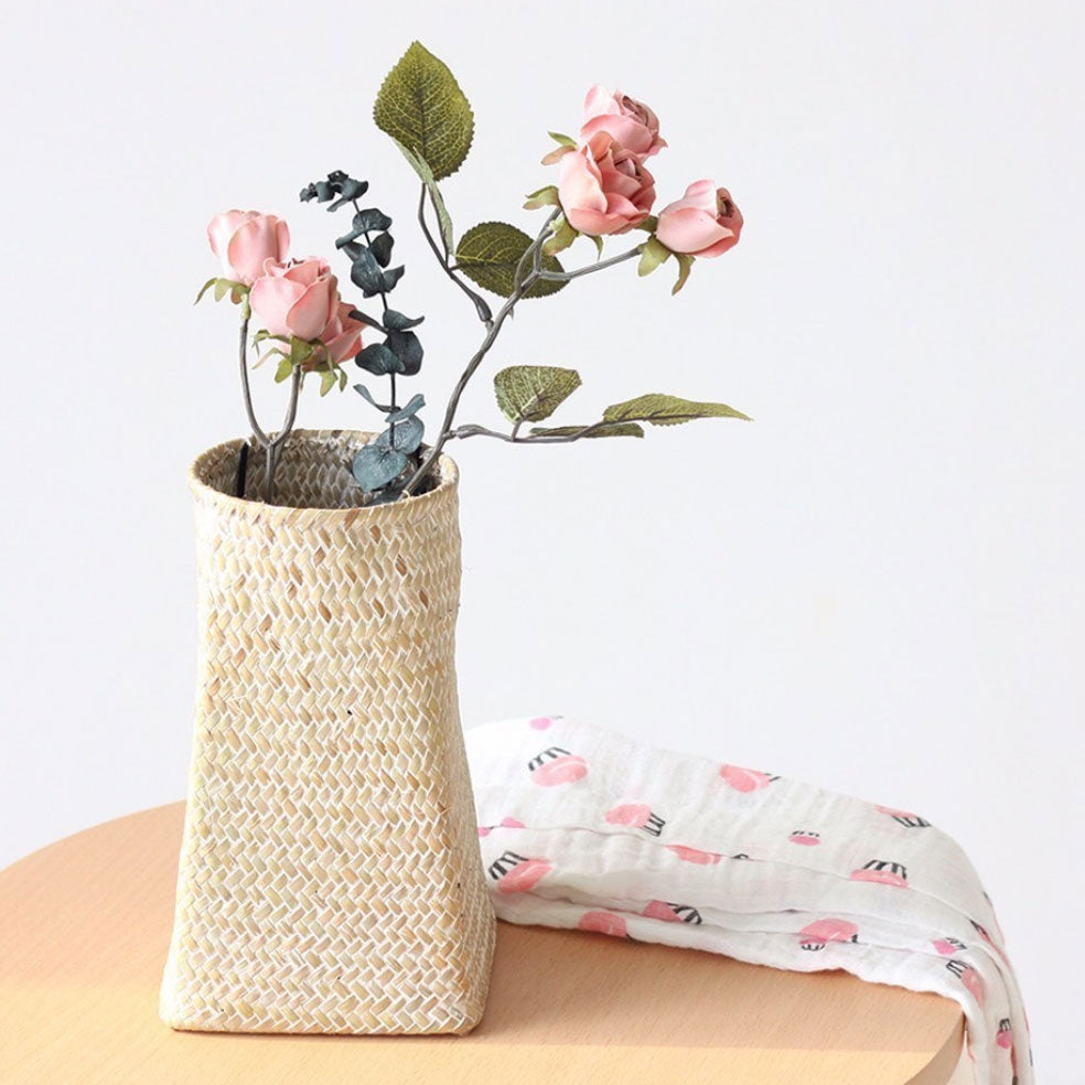 Seagrass Flower Vase and Planter